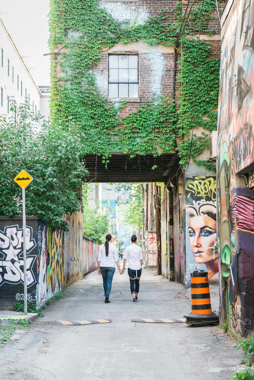 Urban Toronto Engagement, Gillian Foster Photography, Graffiti Alley