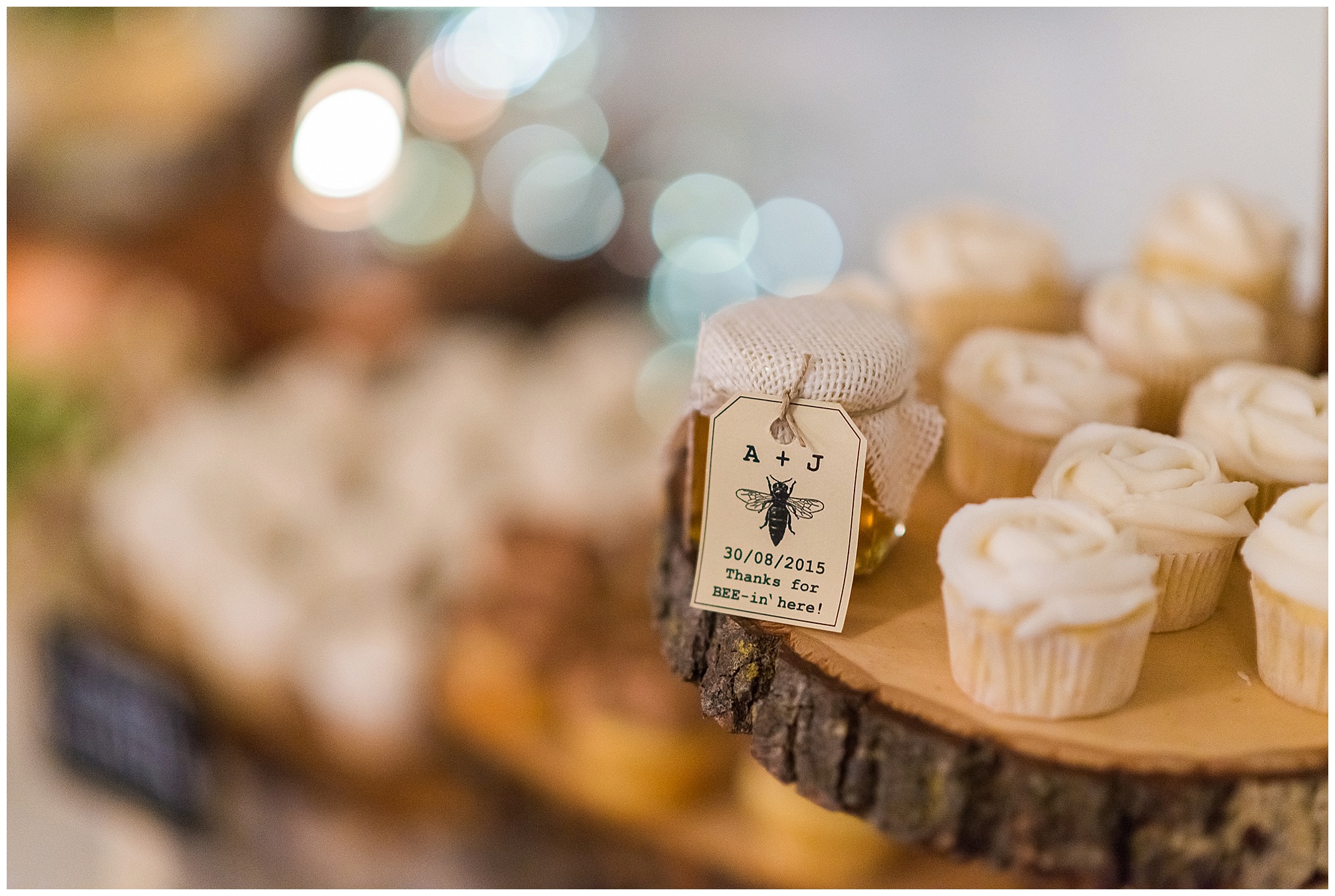 whistle bear, whistle bear wedding, cambridge wedding, toronto wedding photographer, rustic wedding